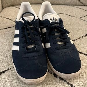 Navy adidas gazelles size 9 women’s size 7.5 mens